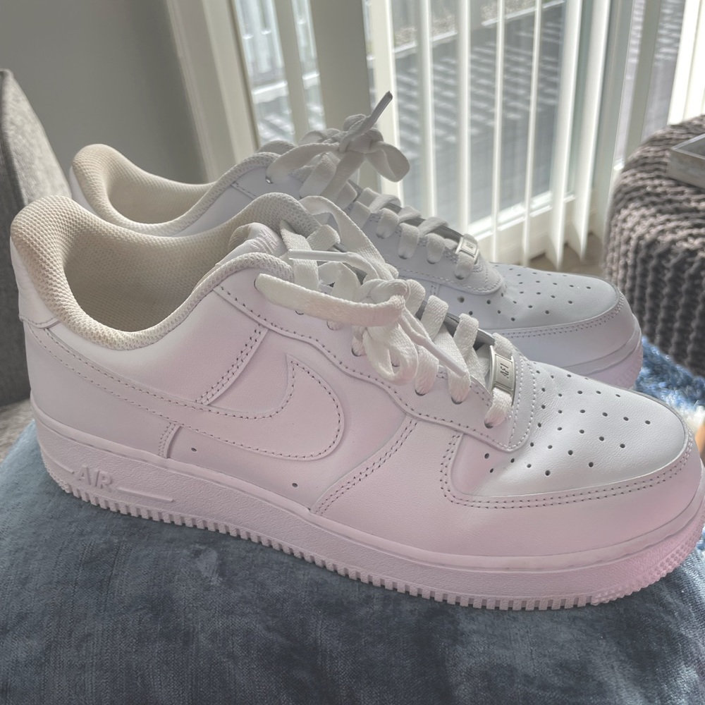 Nike Air Force 1- Men’s size 9